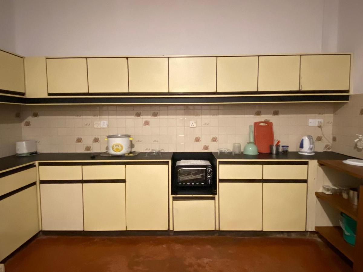 Villa 95 Zuid-Dikwella Buitenkant foto